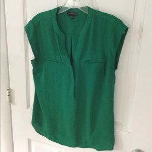 Green Cap Sleeved Top